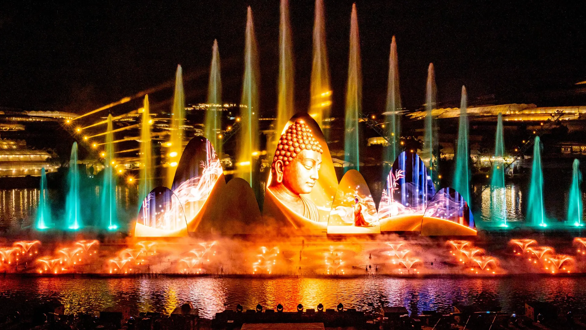 Show Sử Thi Âu Lạc Nhạc Nước